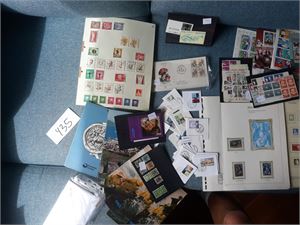 Diverse overføldig materiale inkl mye Færøyene, DK, DDR, et par klassiske England, noe Grønland og noe annet. Vekt 0,7 kilo