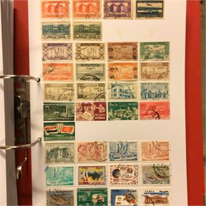 Verden 12 store ringpermer med +/- 10.000 merker i hver perm.  Ulike land på S og T samt noe annet…   Enormt mye merker