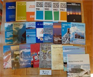 POSTENS ÅRSSETT 24 årssett 1978-2008. Kostpris 3846 kroner da de ble kjøpt