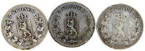 Tre stk 2 kroner. Hhv, 1893, 1894 og 1898. Alle med et lite kanthakk. 1