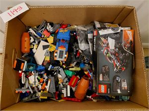 LEGO Banankasse med masse deler, vekt 6,6 kilo