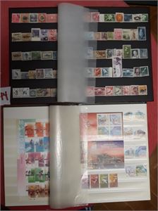 HONG KONG-CHINA + JAPAN 2 innstikksbøker inkl masse Kleinbogen/miniark på Hong Kong