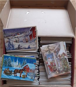 Kortlot 5-600 norske julekort. De aller fleste er storf. og postgått. En del er kunstner kort.