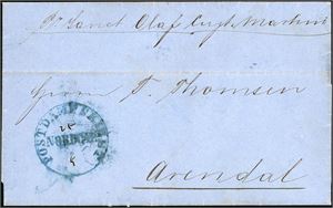 Komplett ufrankert brev fra Altona, Tyskland til Arendal i 1857, stemplet med det meget uvanlige "Postdampskibet Nordcap" der datoen "25.5" er påført med blekk. Brevet er påskrevet "pr. Sanct Olaf capt. Martini" i øvre kant.