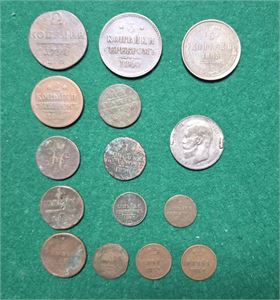 RYSSLAND, blandlot med några större kopparmynt inkl. bl.a.  3 kopek 1840 (kv 1+/01), 5 kopek 1865 (kv 01 patina!)