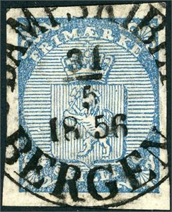 1. 4 skilling våpen 1855, anert med et rettvendt "Dampskibet Bergen 31.5.1856". Tre gode marger, normal i høyre side.