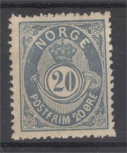 NK 46 b, 20 øre mattblå 21 mm * Originalgummi med hengselrest.  Attest Hans J. Enger.  En helt usynlig brekk i ned venstre hjørntagg nevnt.
