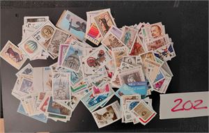 POLEN xx en haug postfriske merker i pose, mye 1980-tallet