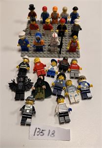 LEGO Minifigurer, koster 49,90 pr stk i butikk iflg innleverer