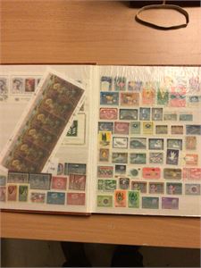 FN  New York, Wien. Instbok. 16s med **/st   blokker og sammentrykk