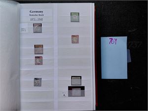 REICH Dublisert samling i 64 siders bok 1872-1945. Noen bedre inkl Mi tjenste 163y signert Ludin BPP (€ alene 400)