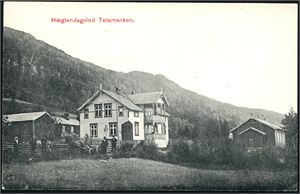 Fyresdal. 23 postkort i småformat. Blandet kvalitet.