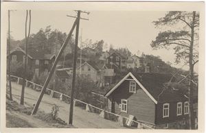 Oslo.  Nr. 3043. Parti fra Furulund. Bryn (bak på tynt fotopapir) Fotograf Wardenær.  OBS: Ikke postkortbakside, trolig et prøvetrykk / forslag.