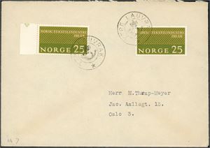543. To stk 25 øre Tekstiljubileum på konvolutt, anert med KPH "Ytre Lauvrak", (AA, 8 pkt).