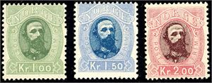 32/34. Oscar kronemerker i komplett serie. (6.000,-).