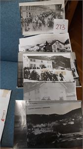 LOKALHISTORIE Eske med kopier av gamle bilder og postkort, mye relatert til bygging av jernbanen + bybilder Agder/Telemark. Vekt 5,2 kilo