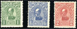 93/95. Haakon 1909 i komplett serie. (13.400,-).