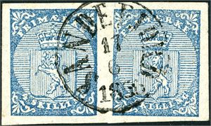 1. 4 skilling våpen 1855 i horisontalt par, stemplet "Sandefjord 17.6.1856". Gode marger. Ex. Pieter Ahl.