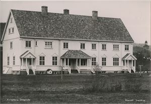 Kongsberg lot 2, 12 stk ulike postkort med bymotiver A6 s/h