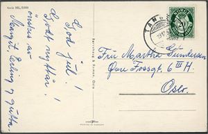 392. 20 øre Posthorn på postkort, annullert med hjelpestempel "Tangen 19.12.57" (HE).