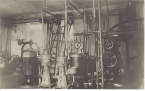 Hønefoss, Motiv fra meieri.  Stemplet Hønefoss 25-V-34.  Uvanlig motiv