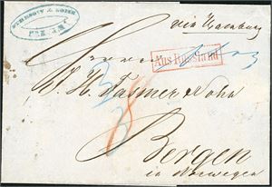 Ufrankert brevomslag, datert "Riga 7 July 1861" og sendt til Bergen, påskrevet "via Hamburg" og stemplet "Aus Russland" på forsiden. Baksiden stemplet "Riga", "Eydkuhnen Bromberg 21.7" og "KDOPA Hamburg". Satt i porto med 32 skilling.