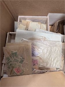 Posearkiv Mange land i poseakriver.  Med. Flott blikkeske BJELLANDS JULESKRIN ! I blikk  Olavsjubileet 1930 !