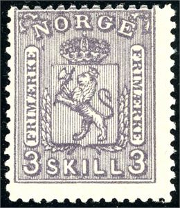 13 b. 3 skill 3. Sentrert opp. (22.000,-).