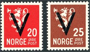 205,206. 20 øre- og 25 øre Løve med vannmerke og med V-ovetrykk. Attest H. Irmann-Jacobsen.