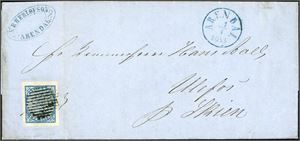 1. 4 skilling Våpen 1855 på komplett brev, annullert med 11-streks riststempel og ved siden "Arendal 1/4 1855" i blått. Sendt til Ulefoss. Merket med meget brede marger i alle sider. En vertikal arkivbrett berører ikke merket.