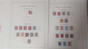 DANSKA VÄSTINDIEN samling */o 1855-1915 på blad, saknas endast sex märken.