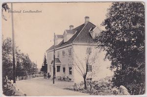 Akershus Hvalstad Landhanderi, (Haraldsen) kort sendt til Svelvik 1919