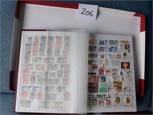 MEXICO Brukt og ubrukt, gammelt og nyere i full 32 siders bok. Ikke miniark, men ellers hundrevis av forskjellige
