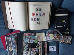 Eske med mengder av merker på plansjer inkl mye TYSKLAND, ALBANIA fortrykk 1945-68 med få merker ++. Vekt 3,7 kilo