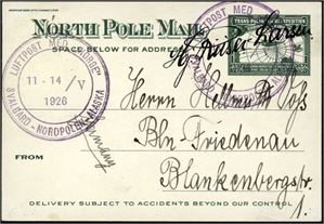 North Pole mail kort, stemplet "Luftpost med "Norge" Svalbard-Nordpolen-Alaska 11-14/ V 1926" samt signert "Hj. Riiser-Larsen". Tysk merke på baksiden som ikke er stemplet.