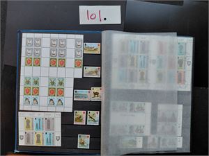 ISLE OF MAN + 32 siders bok med mange gutterpairs, Kleinbogen og enkeltmerker/4-blokker. Noen få andre land. Brukte og ubrukte