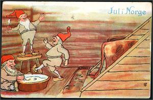 Ca 600 postkort i småformat.. Hovedsakelig Jule-, Romantiske- eller Bunadskort. Av Julekortene er kun et fåtall med signatur.