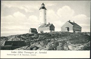 Arendal med omegn. Ca 190 postkort hvor over 180 er i småformat.