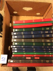 15 instikksbøker Italia / Frankrike / USA i banankasse