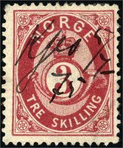 18. 3 skilling posthorn med håndskrevet "Kjeø 5/7 75" (NO).