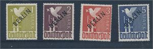 BERLIN x(x) Mi 17-20 1948 svart overtrykk høyverdier. Omtrent usynlige hengselmerker, alle signert Schlegel (€ 100 for x)
