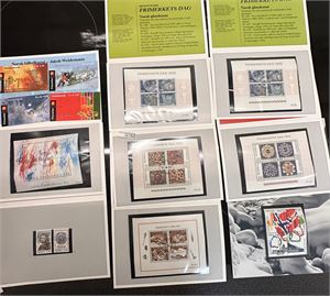 REALISASJON Diverse miniark, lux stempler og 4 postfriske hefter med perfin