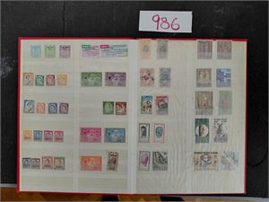 Diverse merker mange land i 16 siders bok inkl New Zealand, Guinea, Micronesia og Marshall Islands.