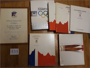OL LILLEHAMMER 1994 Kasse med diverse produkter, med og uten frimerker. Vekt 16,6 kilo
