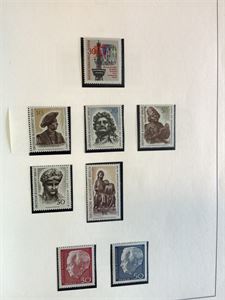 Tyskland samling inneh. , Amerkianske og Britiske Soner 1948.  Utgaver fra Vestsektoren 48/49 til 1962 , Berlin 1948-1982 samnt BRD 1970 - 1984. Pent satt opp i Leuchtturm album  st/*/**