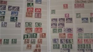 SVERIGE postfriskt parti i insticksbok (med undantag av bandmärkens paren som är *)