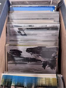 Lot ca 300 prospektkort . Stedskort, mest storformat, men også småformat.