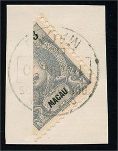 Portogal KOLONIER. MACAU. 82. 1898. Halveret merke pent på klipp