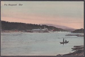 Hokksund,  Fra Haugsund. Eker , kolorert kort med papirfabrikken i bakgrunnen (Haraldsen's Kunstforlag, 584) UB