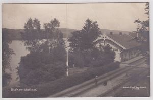 Blaker station - Normann no 169 - stemplet 1922 (svak, nesten loddrett brett)